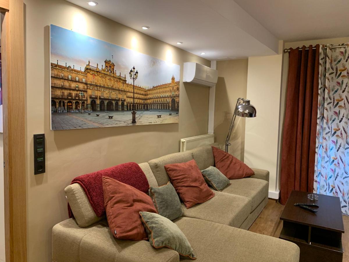 Central Salamanca Apartment Bagian luar foto